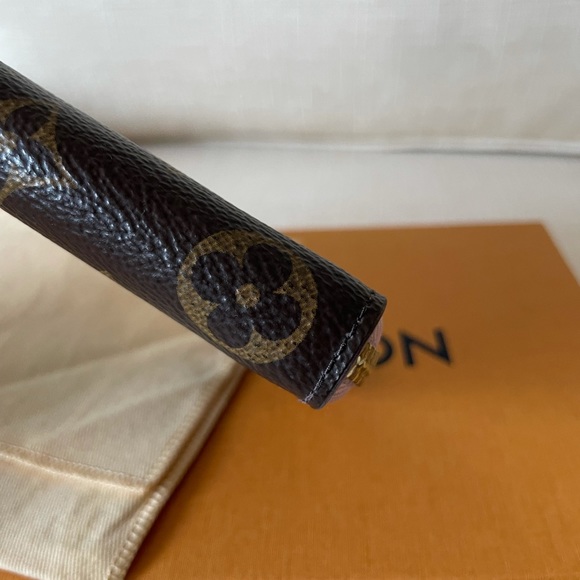 LOUIS VUITTON CLEMENCE WALLET BLOOMING FLOWER - Picture 4 of 16